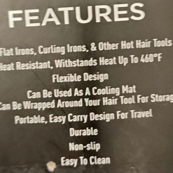 Vivitar Simply Beautiful Silicone Hair Styling Tool Mat Set - Picture 6 of 7